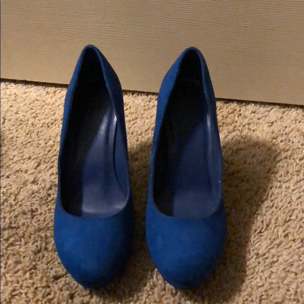 Blue Heels